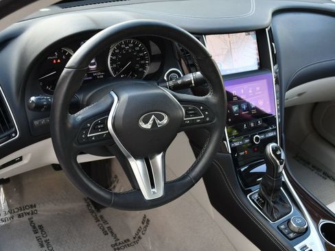 Used 2018 INFINITI Q50 Luxe w/ Sensory Package (Luxe) RWD image 38