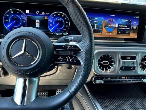 Used 2025 Mercedes-Benz G 580 w/ EQ Technology image 12