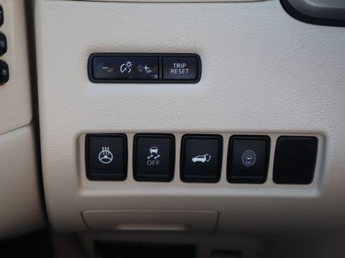 Used 2020 Nissan Murano SL w/ Cargo Package AWD/4WD image 16