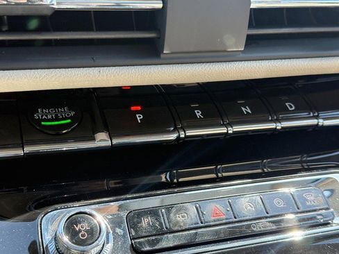 New 2026 Lincoln Corsair Premiere AWD/4WD image 14