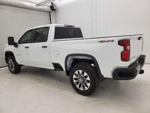 New 2026 Chevrolet Silverado 2500 Custom w/ Custom Value Package image 16