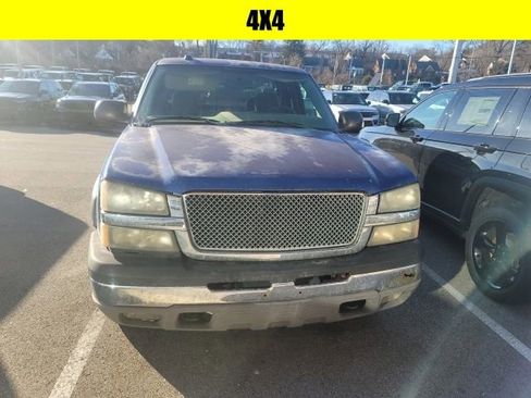 Used 2004 Chevrolet Silverado 1500 w/ Light Duty Power Package image 3