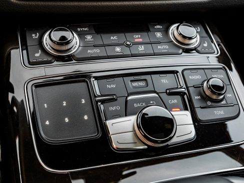 Used 2017 Audi A8 L 4.0T w/ Driver Assistance Package image 28