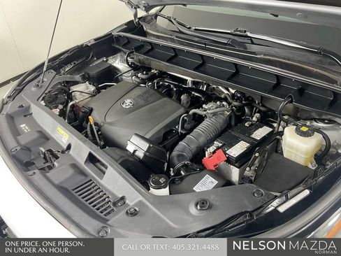 Used 2022 Toyota Highlander XSE FWD image 53