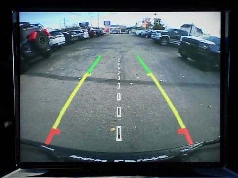 Used 2021 Dodge Durango SXT image 24