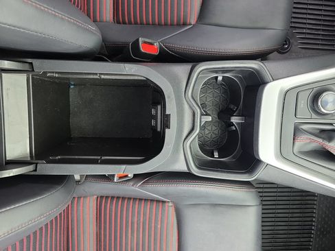 Used 2024 Toyota RAV4 XSE w/ Weather Package AWD/4WD image 26