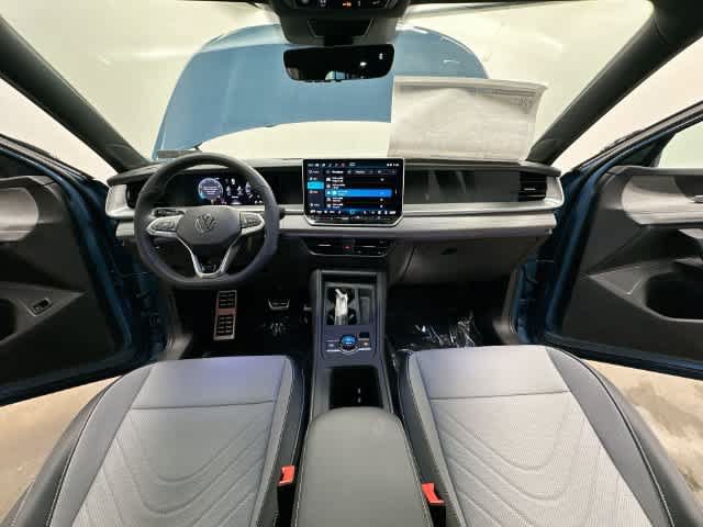 New 2027 Volkswagen Tiguan SE R-Line AWD/4WD image 19