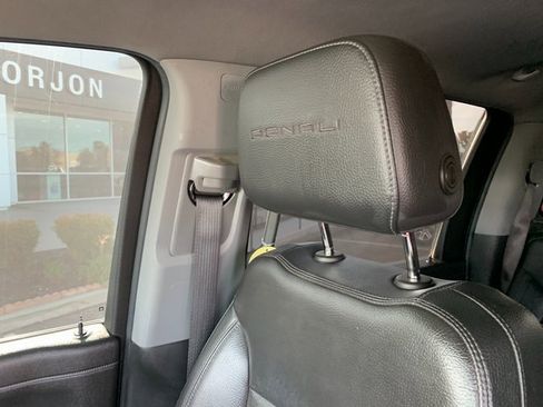 Used 2023 GMC Sierra 2500 Denali w/ Denali Ultimate Package image 24