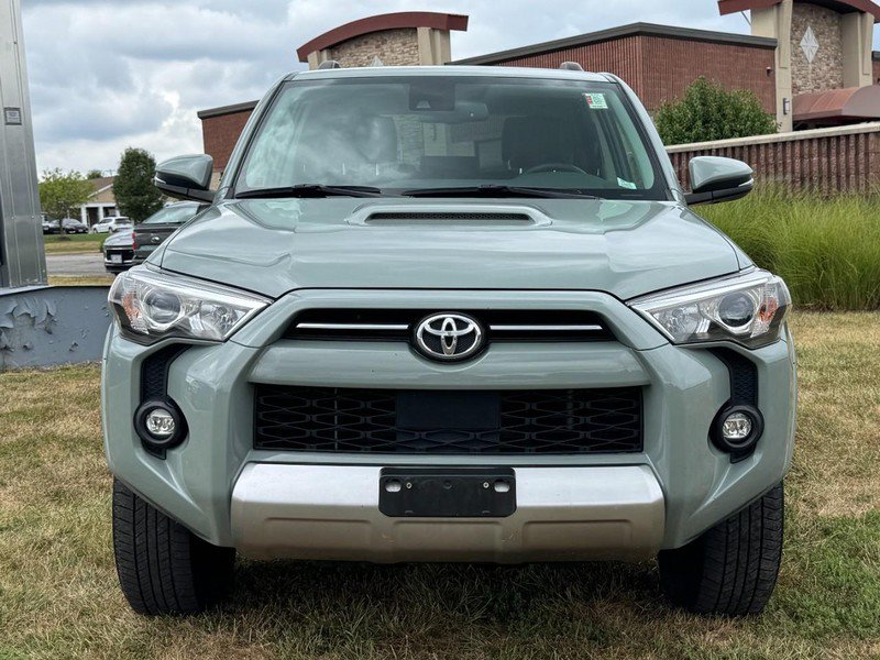 Used 2023 Toyota 4Runner TRD Off-Road Premium w/ Moonroof Package AWD/4WD image 9