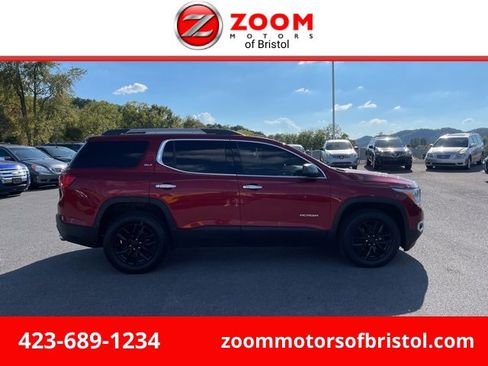 Used 2019 GMC Acadia SLT image 1