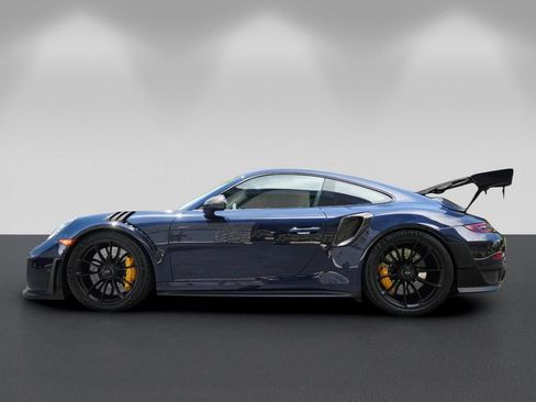 Used 2018 Porsche 911 GT2 RS RWD image 6