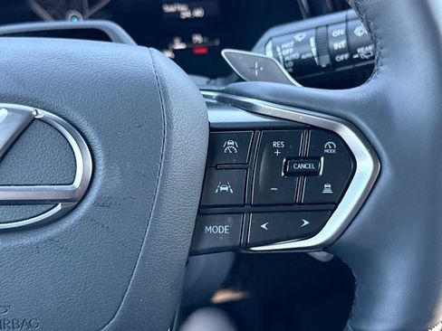 Used 2026 Lexus RX 350 Premium w/ Convenience Package FWD image 27