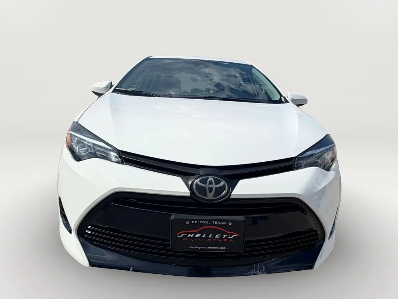Used 2019 Toyota Corolla LE w/ Carpet Mat Package (TMS) FWD image 8