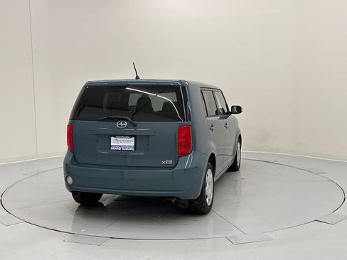 Used 2010 Scion xB image 5