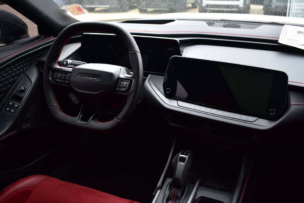 New 2026 Dodge Charger R/T AWD/4WD image 32