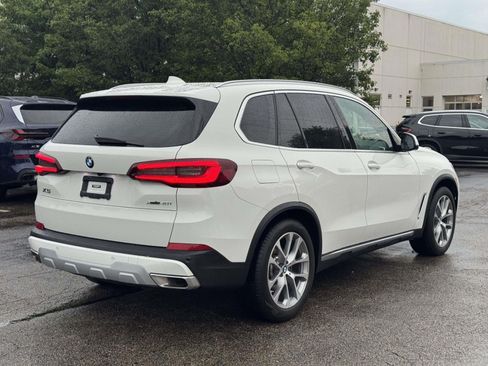 Used 2023 BMW X5 xDrive40i w/ Premium Package AWD/4WD image 5