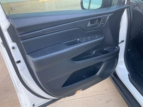 Used 2024 Honda Odyssey EX-L image 4