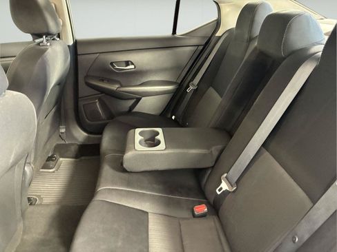 Used 2020 Nissan Sentra SV FWD image 22