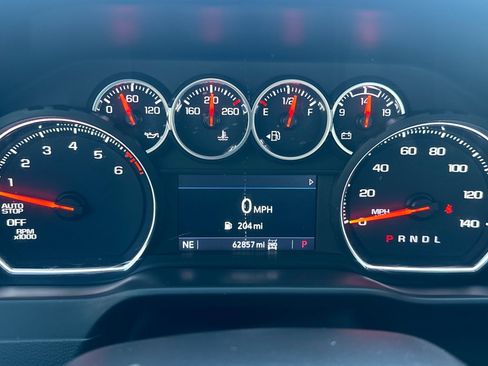 Used 2021 Chevrolet Silverado 1500 LT Trail Boss image 39