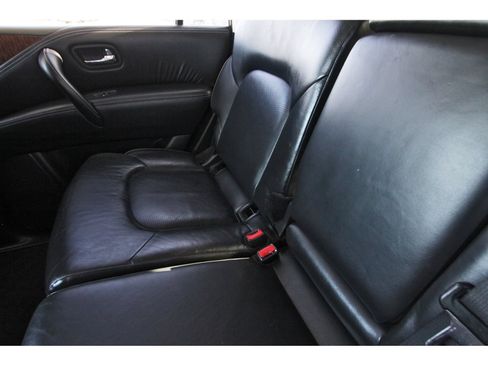 Used 2019 Nissan Armada Platinum RWD image 14