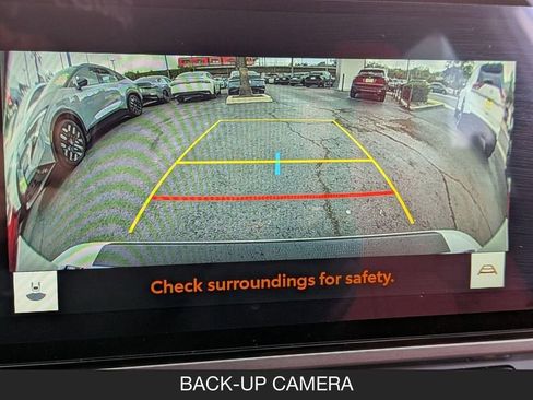 Used 2025 Toyota Camry XSE FWD image 23