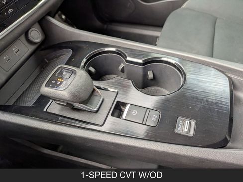 Used 2023 Nissan Rogue S image 16