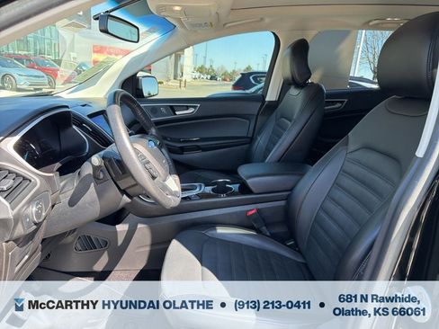 Used 2017 Ford Edge SEL w/ Equipment Group 201A FWD image 18