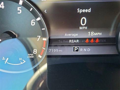 Used 2024 Nissan Frontier SL w/ Technology Package image 18