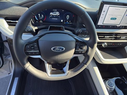 New 2026 Ford Explorer Platinum w/ LUX Leather Package image 18