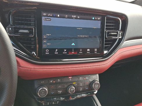 Used 2022 Dodge Durango R/T image 16
