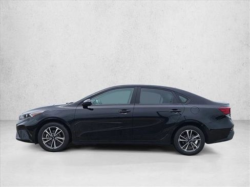 Used 2024 Kia Forte LXS FWD image 8
