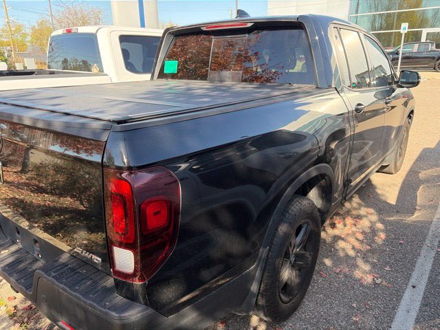 Used 2022 Honda Ridgeline Black Edition image 5