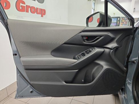 Certified 2024 Subaru Crosstrek 2.0i Premium image 8