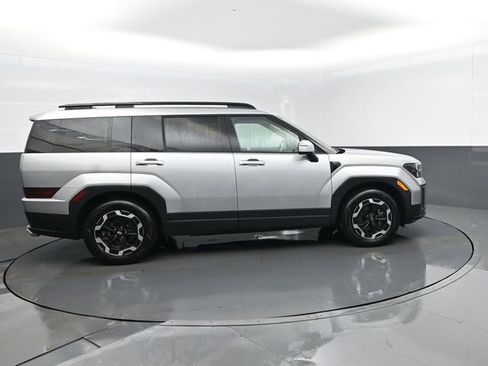 Used 2025 Hyundai Santa Fe SEL AWD/4WD image 4