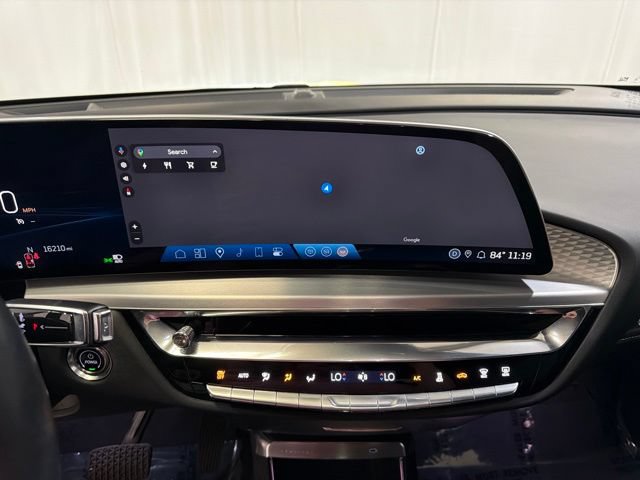 Used 2024 Cadillac Lyriq Luxury RWD image 17