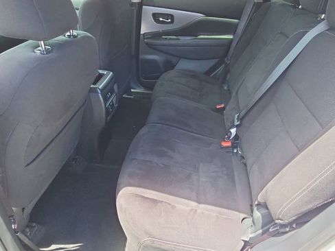 Used 2019 Nissan Murano S FWD image 13