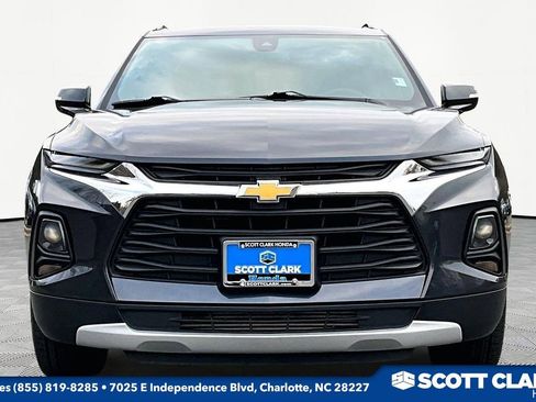 Used 2022 Chevrolet Blazer LT image 2