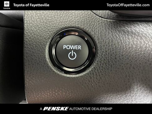 Used 2026 Toyota Camry XLE FWD image 35