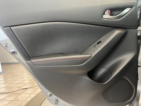 Used 2015 MAZDA MAZDA3 s Grand Touring image 37