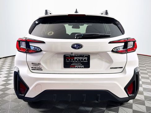Used 2026 Subaru Crosstrek 2.0i Premium AWD/4WD image 6