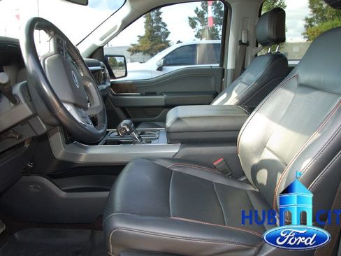 Used 2022 Ford F150 Lariat w/ FX4 Off-Road Package AWD/4WD image 10