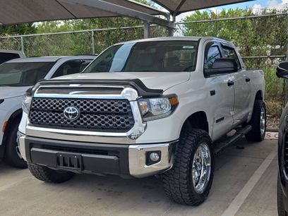 Used 2021 Toyota Tundra SR5 w/ SR5 Leather Package