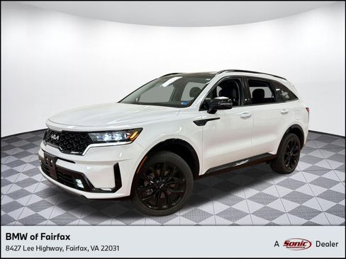 Used 2023 Kia Sorento SX image 1