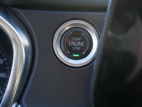 Used 2023 Chevrolet Blazer LT image 25