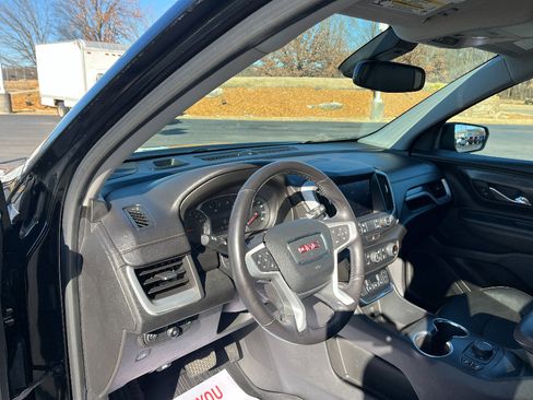 Used 2021 GMC Terrain SLT w/ Elevation Edition image 30