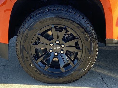 Certified 2022 Chevrolet Colorado Z71 w/ Safety Package image 22