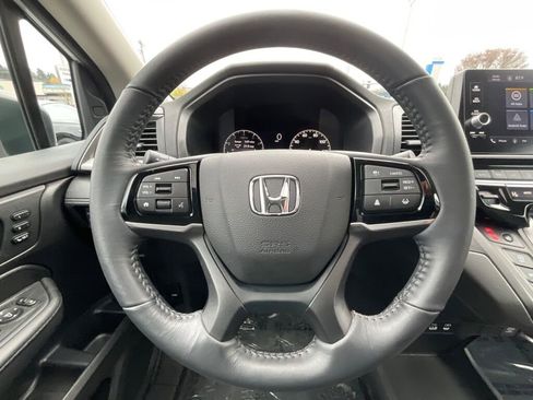 Used 2025 Honda Odyssey EX-L image 15