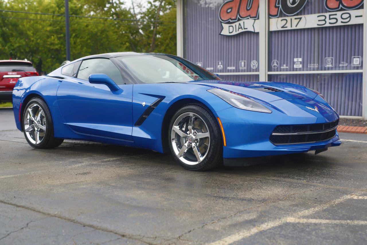 Used 2014 Chevrolet Corvette Stingray Coupe w/ 2LT Preferred Equipment Group RWD image 22