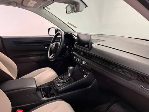 Used 2024 Honda CR-V EX image 11