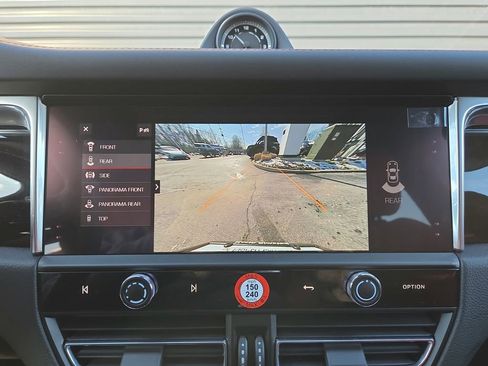 New 2026 Porsche Macan AWD/4WD image 12